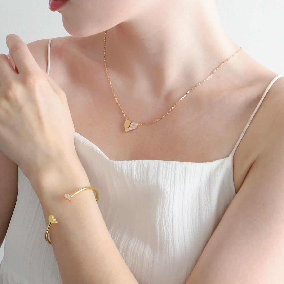 Separate Heart Necklace Gold | TwO hundRED